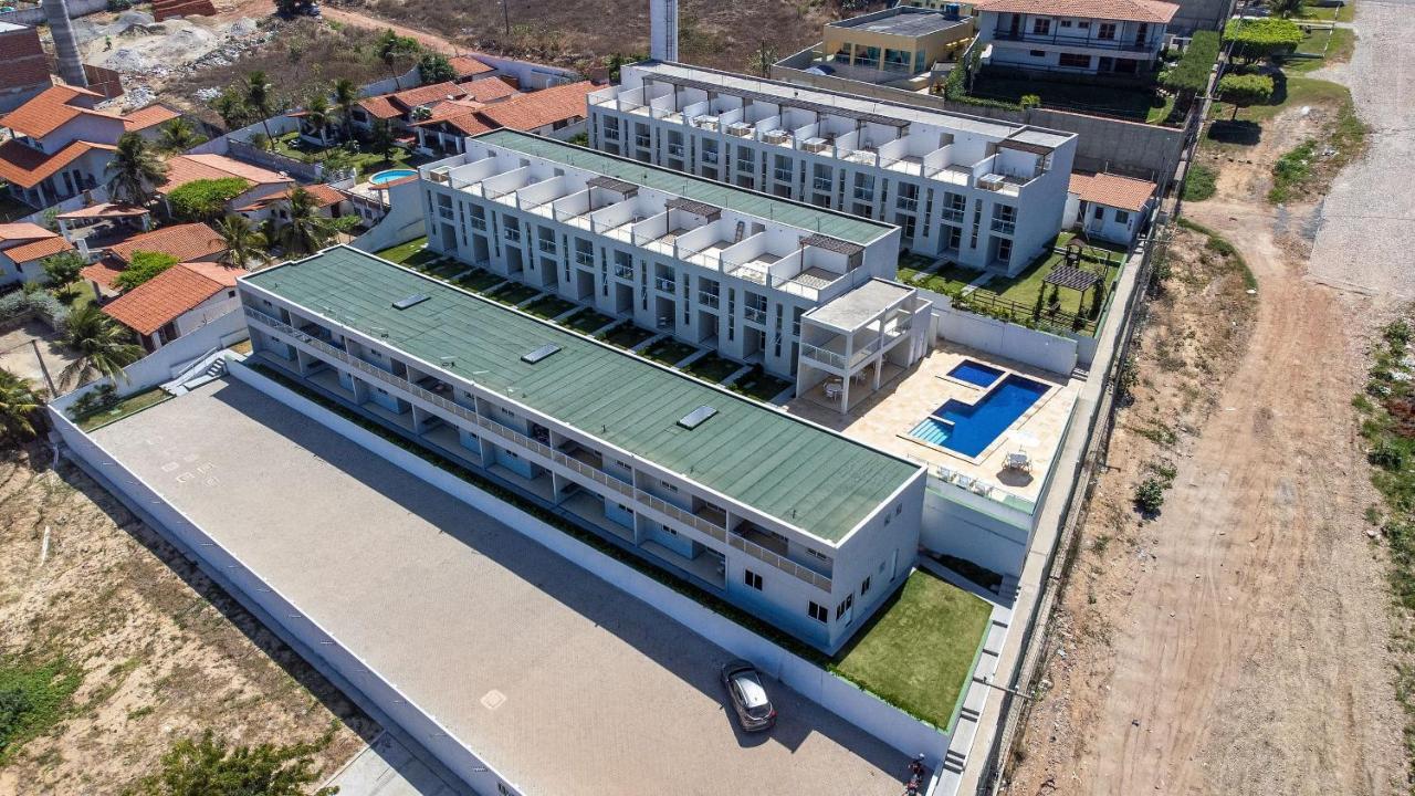Beach Townhouses #C13 - Acomodacao Por Carpediem Aquiraz Exterior photo
